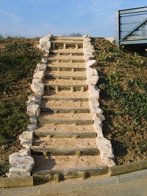 ESCALIER PIERRE RONDIN GRAVIER